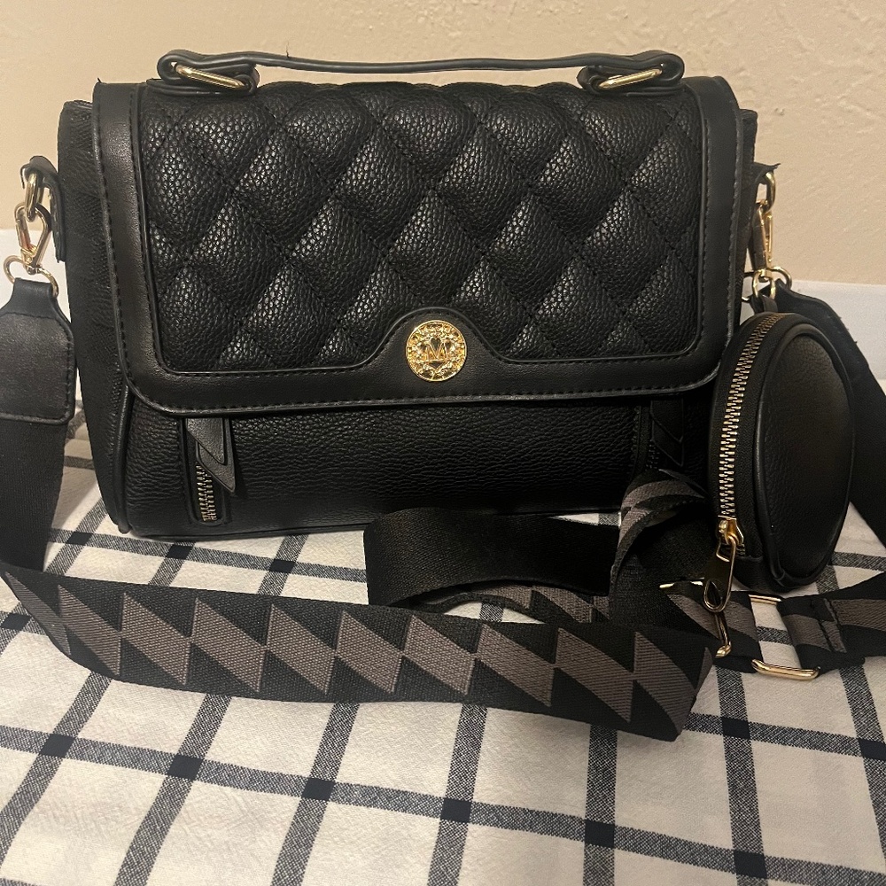 Black Purse